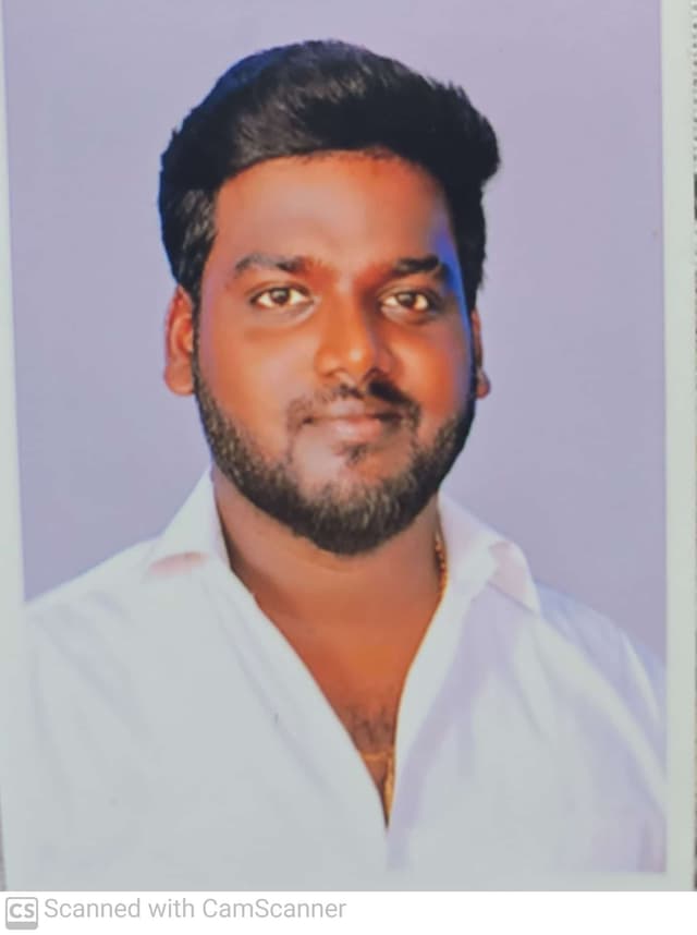 Uniesh Raj. M — photo